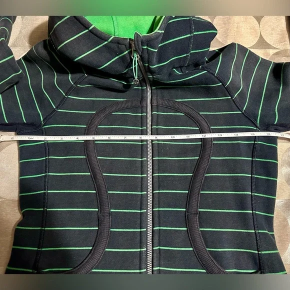 Lululemon hoodie - Picture 8 of 8